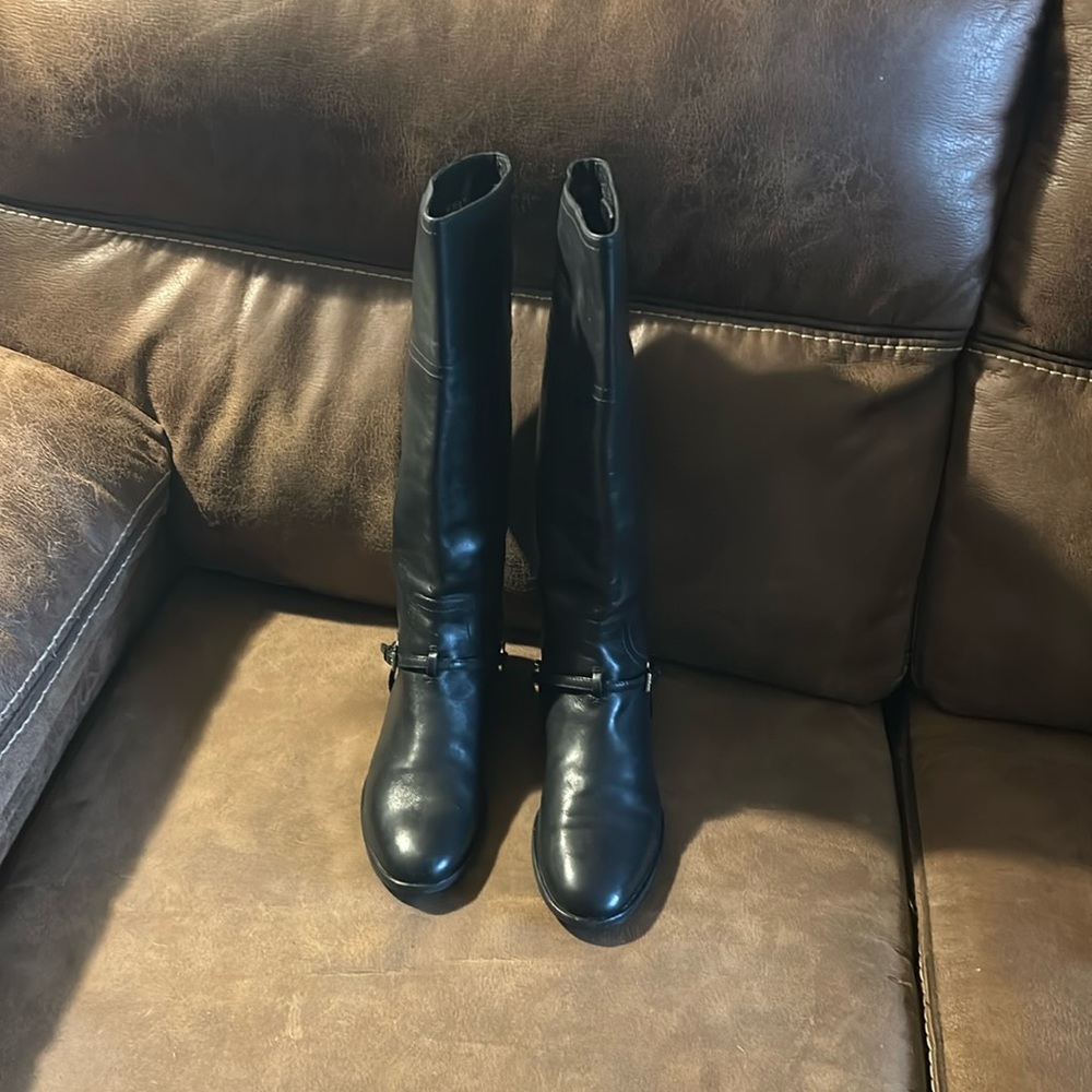 Dior boots size 8.original barely worn